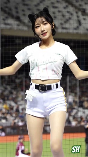 Wing Stars 一粒-催落去應援20250926#台鋼雄鷹台北大巨蛋主場