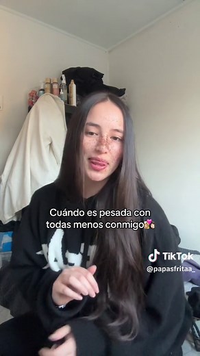 Barbie Rous Lesbian - Cuándo es pesada con todas menos conmigo👩🏼‍❤️‍💋‍👩🏻