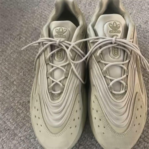 Yeezy boost 700 V3 strict | buy Vinted randomstuff64 #streetwear #sneakers #yeezy700v3 #shoes