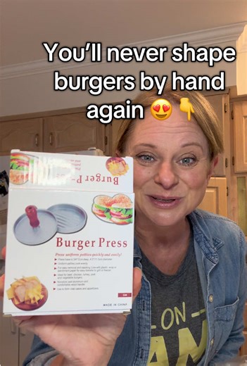 Tired of uneven burgers and messy hands? This affordable burger press makes meal prep easy, fast, and perfectly portioned every time. It’s a total game changer for family dinners, BBQs, and weekly meal prep days. Save time, save money, and make every burger cook evenly! 🍔🔥 #MealPrepHack #KitchenMustHave #BurgerPress #EasyDinnerIdeas #BudgetCooking