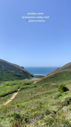 hiked to pirates cove via the tennessee valley trail! such a gorgeous day in the marin headlands🤩🌞🤍 #marin #marinheadlands #tennesseevalleytrail #hiking