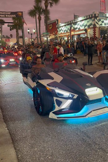 What a vibe#fyp #fypシ #auto #motorcycle #daytona #biketoberfest