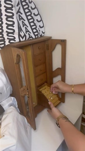 Spring break means later nights with my gremlins ♥️ #asmr #beauty #dayinmylife