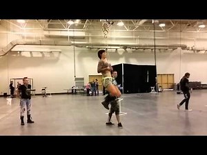 CJ's chest suspension at Mecca 2014