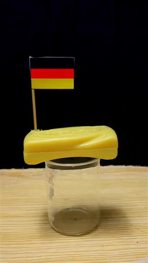 Hot ball vs Yellow Soap｜Guess the flag｜#experiment _7539637389380177174 #germany #science #soap #hotball | Landry | Facebook