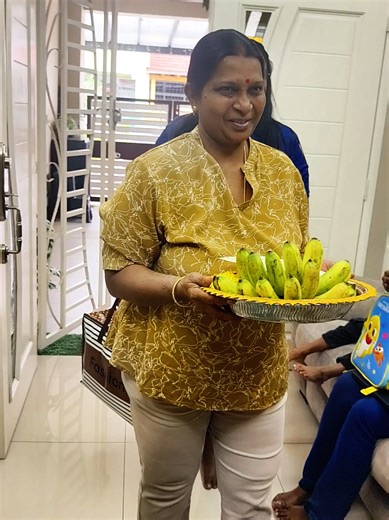 We don’t copy trends — 😏 we craft individuality. ✨😘 All brides look the same? 😨 Not here. We don’t recreate looks — we design identities. ✨ Different shades. Different sizes. Different preferences. But one promise: To enhance, not change. 🤍 At Devis Bridal, we turn every bride into a reference, never a replica ✨ #wedding #trending #viral #fyp #makeup