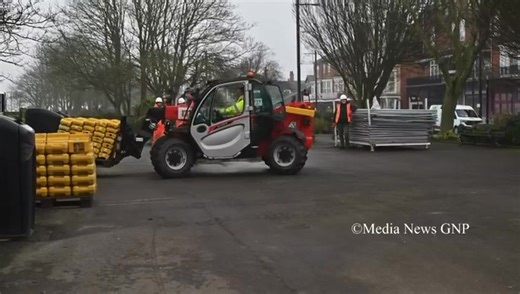Work has begun on a £7.9 million project to redevelop Cleethorpes’ Pier Gardens, with completion expected in 15 months. | Gi Grimsby News
