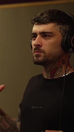 Continuem streaming #alienated ✌🏻👽 #zaynmalik #zayn #Fy