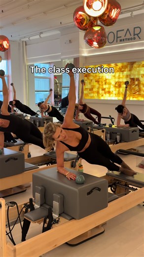 Flawless 👏👏👏🩵 #pilatesnyc #reformerpilatesexercises #reformerpilatesny #reformerpilatesstudio