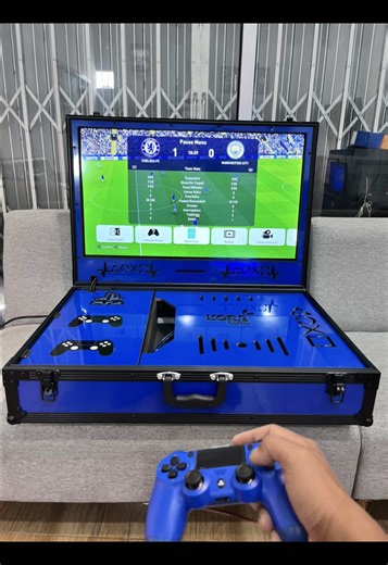 Set PlayStation 4 Pro Lengkap untuk TV 32 Inci