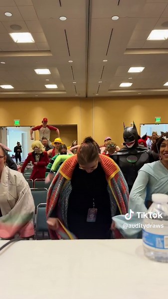 Bringing back the oldies at #comiccon #indianacomiccon2024 @Chezaidan @Sir Feffers @Holly Auna @Joshua Hunt @Nomad @👑Queen Astraea👑 @Tony The Toxic Owl ©