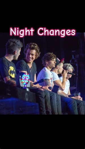 Louis Tomlinson sings Night Changes at 02 Arena #hdwghwtlondon #onedirection #nightchanges
