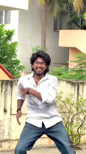 Thadakku Thadakku 😌✨ | #Aathi #Thadakku #UniversalMusicSouth | @UniversalMusicSouth