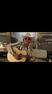 The video for “South of Sanity” is out now! Go get your eyeballs on it #classiccountry #countrymusic | Zach Top
