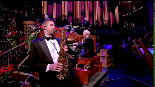 When You Hear the Pipe and Drum (Patapan) | Christmas With The Tabernacle Choir