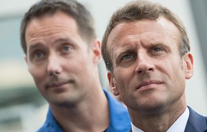 Voilà pourquoi Emmanuel Macron va voyager dans un avion piloté par Thomas Pesquet