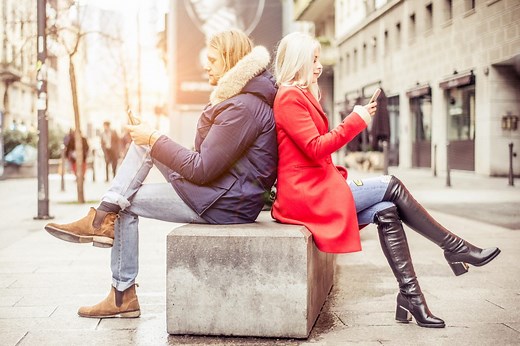 Why Do We Fall in Love with Someone? (10 Reasons)