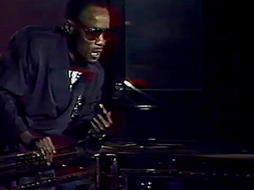 296K views · 12K reactions | Rétro 類 : Nostalgie TchaTcho Original chanson prophétique le Rambo du Zaïre 殺 #TUBE Elengii  #KoffiOlomide #Classique | Ndombolhino | Facebook