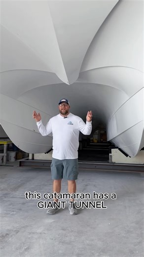 108K views · 12K reactions | Big tunnel energy  The 55’ Front Runner CAT doesn’t just play in the big leagues—it defines them. With a tunnel size that towers above the rest, the 55’ is rewriting the laws of offshore performance  . . . . . #frontrunnerboats #boats #centerconsoles #boating #centerconsolesonly #centerconsole #centerconsoleboats #yachting #yacht #boat | Front Runner Boats | Facebook