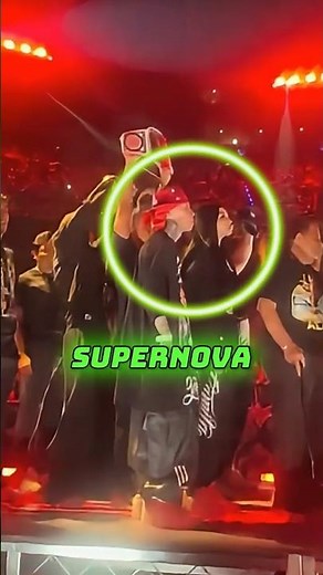 Nobody noticed that Santa Fe Klan was at the Supernova 😱