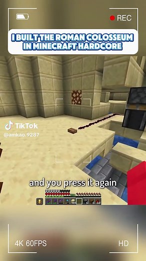 Building the Roman Colosseum in Minecraft Hardcore