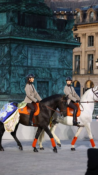 good girl gone fashion on Instagram: "kendall jenner and gigi hadid at vogue world paris, entering the runway wearing hermès and riding horses. @kendalljenner @gigihadid @voguefrance 🐎 - #kendalljenner #gigihadid #vogueworld #vogueworldparis #hermes #runwaymodel #highfashion #horseback #fashionreels #fashionreelscreator #modelwalk #fashionedit #gigihadidedit #sabrinacarpenter"