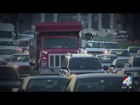 Florida auto insurance rates are dropping after new legislation. Here’s how to see how much you save