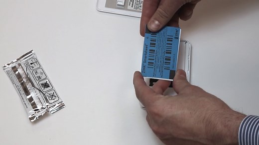 Polaroid Zip COLOR CALIBRATION sheet and paper insertion