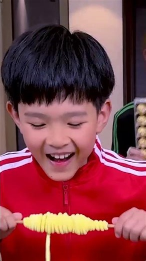 Noodle Eating Challenge, So Funny Hahaha#Funnyfamily #Partygames#Shorts#Challenge