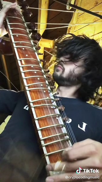 Sitar Rock Cover of The Clash | Must-See Musician Collaboration