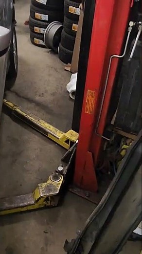 2014 or newer ford escape battery replacement easy way..tips and tricks #automobile #car #battery ##