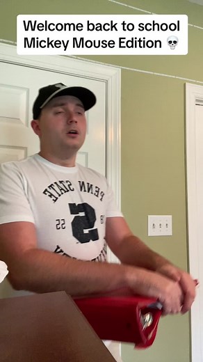 First day of School is already going bad! #funny #fyp #tal_on #mickeymouse #donaldduck #goofy