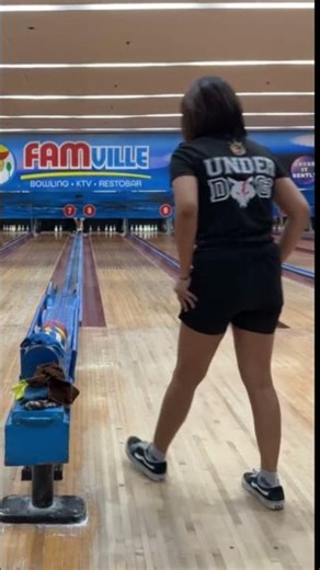 Duckpin bowling! Perfect spare! #bowling #bowlingtricks #duckpinbowling #everyone #bowlingaddicts