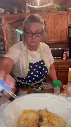 Nans Creamy Cajun Chicken Made in the Crockpot. Hope you enjoy ❤️Nan | Farm Cooking with Nan