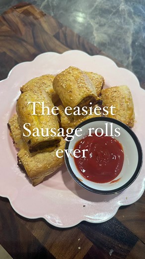 Easy Homemade Sausage Rolls Recipe for the Perfect Game Day Snack