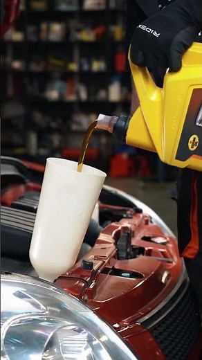 Facilitez votre prochaine vidange avec ces astuces 🛢️ #oilchange #lifehacks #engineoil #hacks