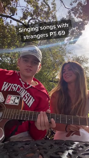 Singing Songs with Strangers PT 69 - Morgan Wallen in Nashville