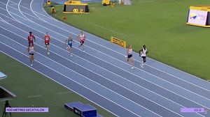 Lullig: Italiaanse atleet Alberto Nonino verliest race dankzij z'n bungelende 'hardloper'