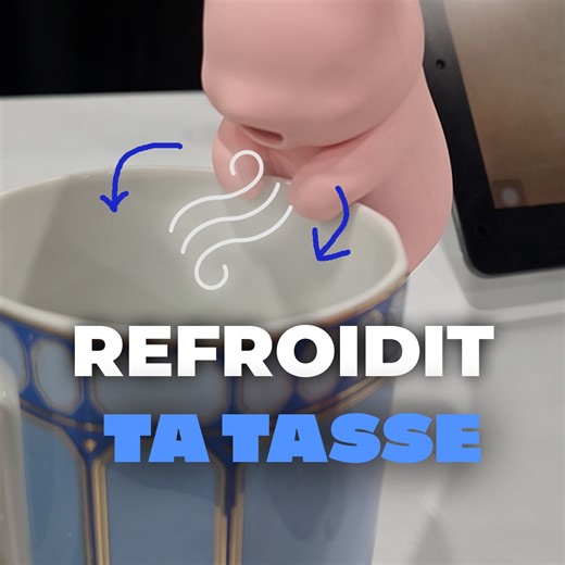 Frandroid on Instagram: "Ce petit ourson souffle sur ta tasse de café pour la refroidir 🥹 #ces #innovation"