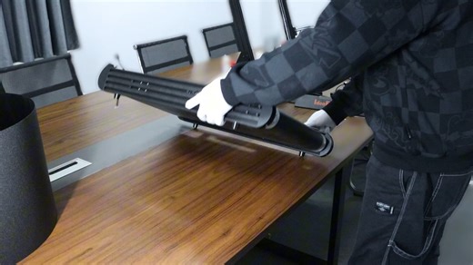 如何更换 IR3 V2 上的传送带?