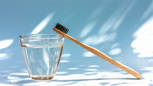 You’re Not Actually Supposed To Rinse Your Mouth After Brushing Your Teeth