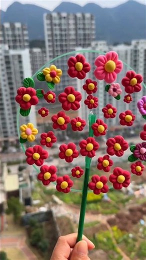 Beautiful Flower Pinwheel Spinning in the Wind!#diy #artandcraft #diyprojects #craft #recycledart