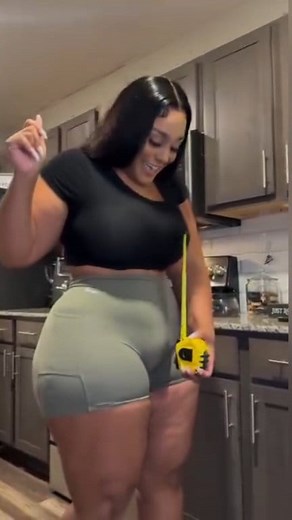 1.8M views · 9.5K reactions | My aunt is measuring the length of the bull. #everyone #everyonehighlightsfollowers #highlightseveryone #deranchallenge #creatorsearchinsights #togchov #VibeSouVibe #dododegoutan #fyp #haitian @super fans | Tilaritv | Facebook