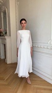 Short wedding dresses with long sleeves — perfect for elopement, winter weddings, and modern city hall brides 🤍 🕊️ Customization and worldwide shipping | Piondress