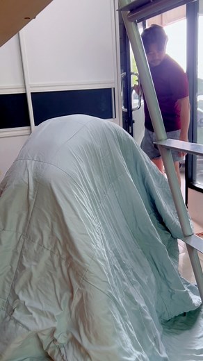 173K views · 429 reactions | เล่นอะไรนึกว่าผีผ้าห่ม  #คลิปตลก #คลิปฮาฮา #ผัวเมียสายฮา | Pithak Palahan | Facebook