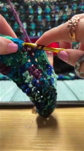 Live Crochet Along- half double crochet In Bloom Date Night Clutch Part 1 #crochet #crochetpattern