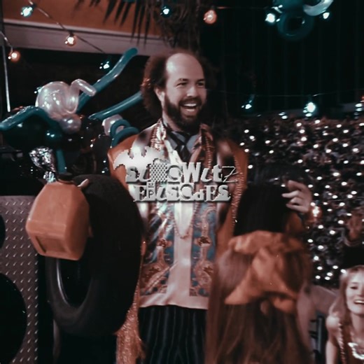 2x05 prom wrecker || I posted the video without hearing the audio and I realized after half an hour that tiktok had put one automatically😭😭 #sikowitz #victorious #victoriousedit #edit #videoviral scps:@catharsis