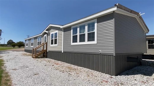 "Prime 2010" by Sunshine Homes | 4 Bed, 2 Bath Mobile Home Tour
