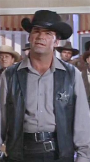 💥 Even a sheriff needs help sometimes 😉 1969 James Garner Jack Elam Bruce Dern #classicwestern #1...
