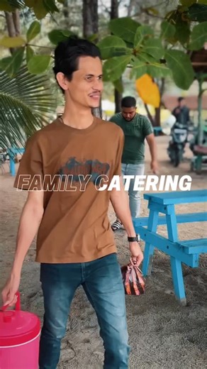 AMET BATEE on Instagram: "No one can beat us if we are together🇹🇷 #barbermania #catering #bandaaceh"